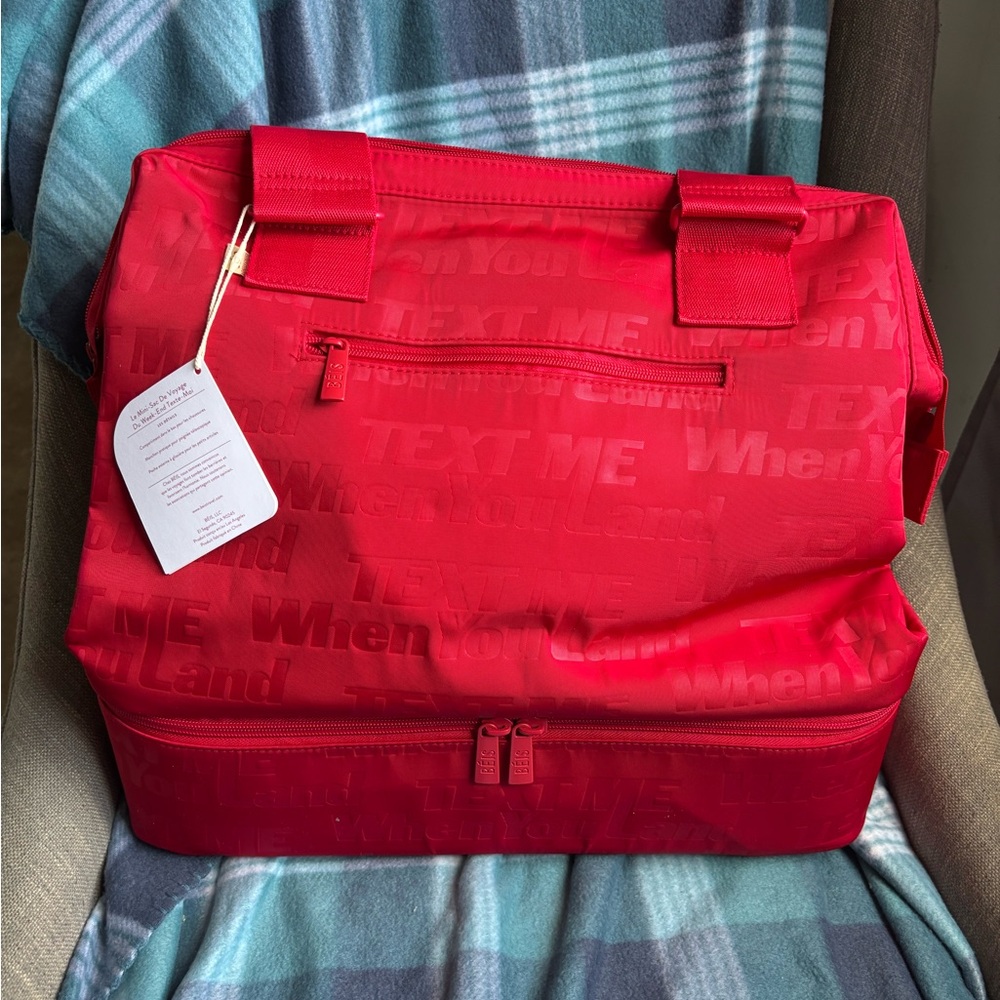 ❤️BÉIS Text me when you land mini weekender in red❤️